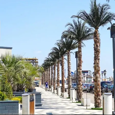 Apartamento Luxury Apartament In Alezzi Beach *